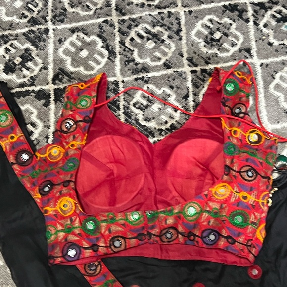 Chaniyacholi with dupatta - Picture 6 of 8